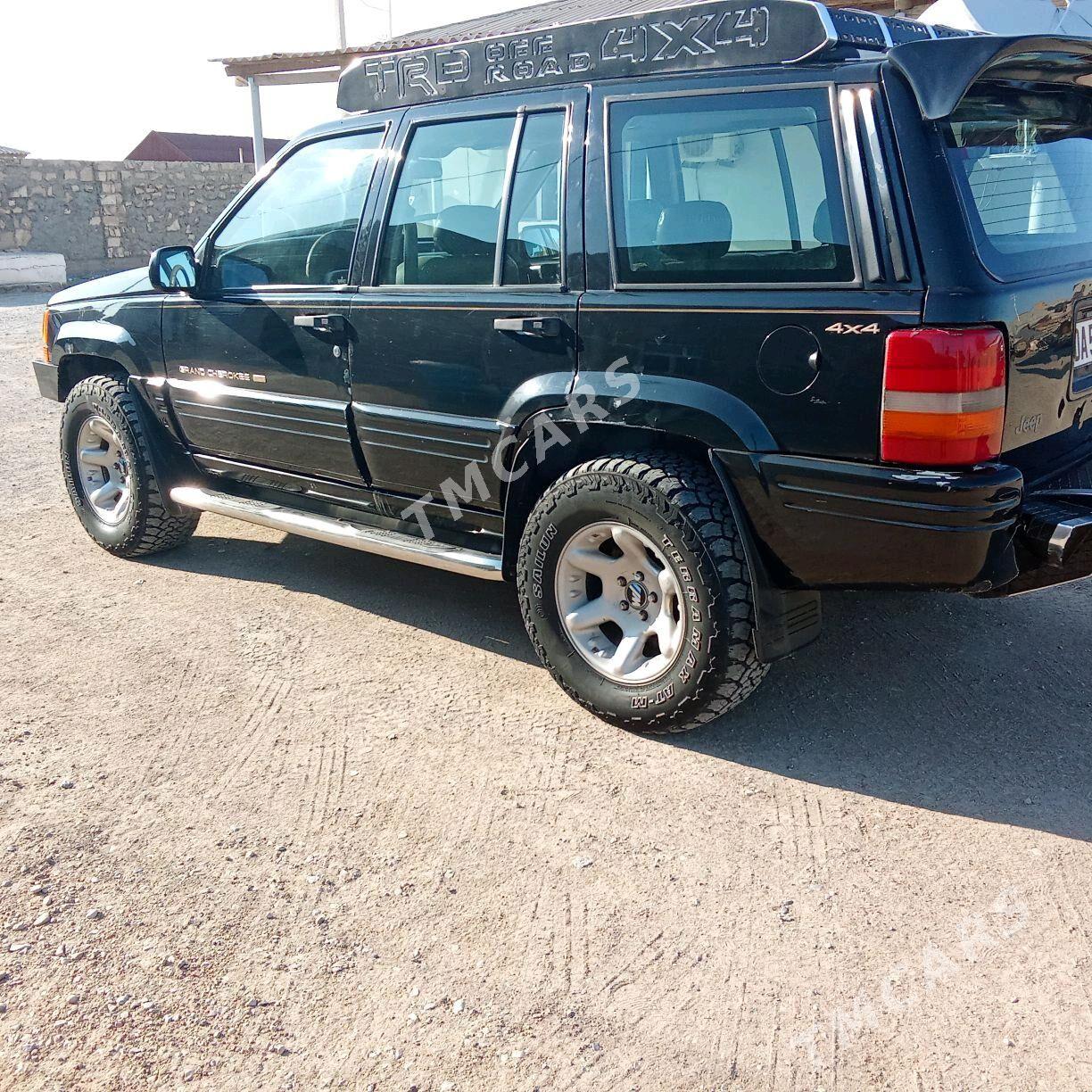 Jeep Grand Cherokee 1996 - 78 000 TMT - Гумдаг - img 4
