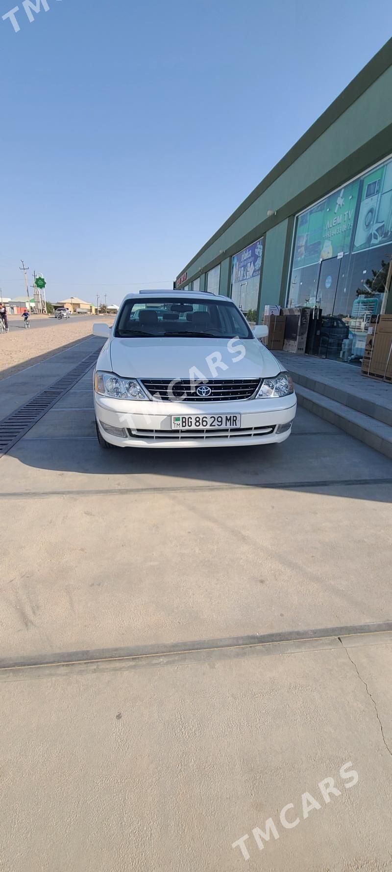 Toyota Avalon 2003 - 250 000 TMT - Мары - img 4