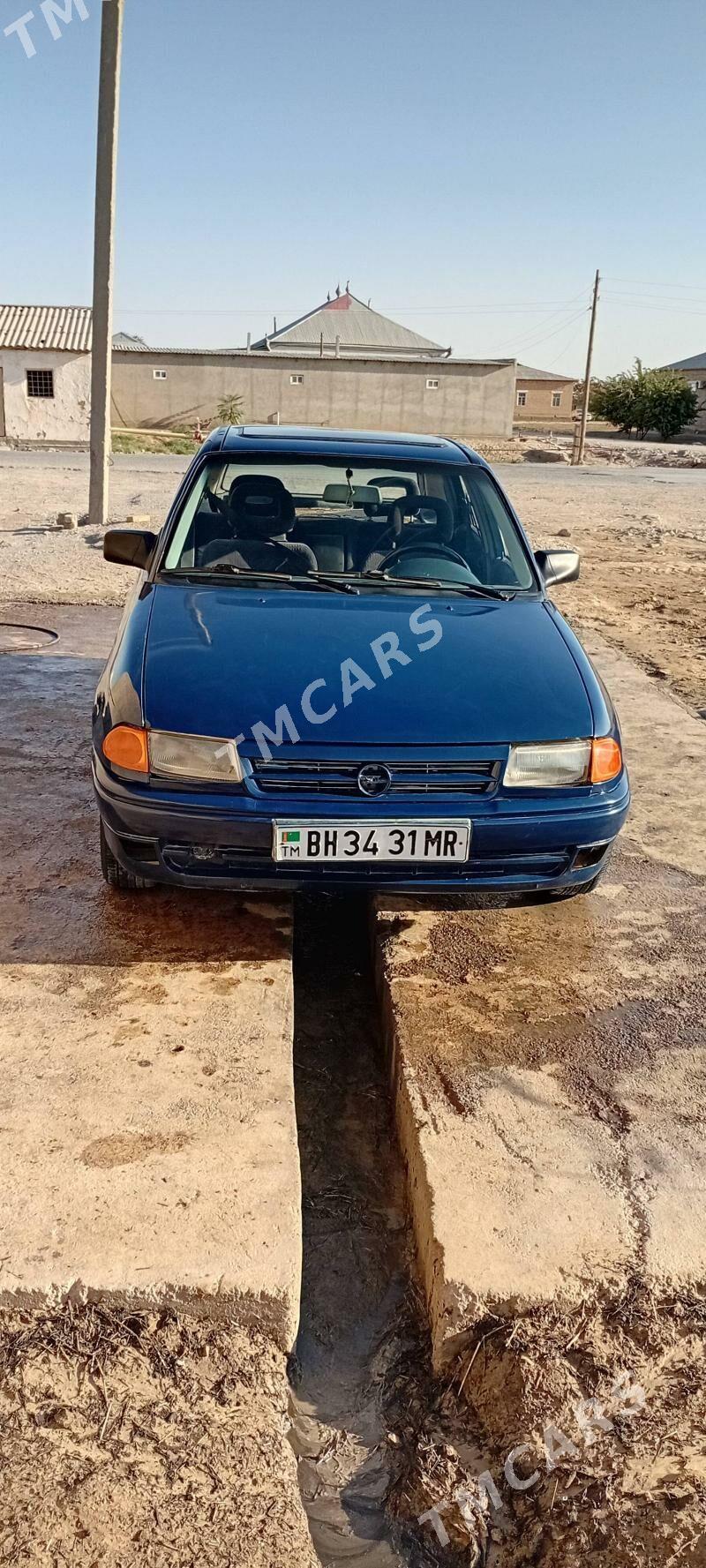 Opel Antara 1993 - 25 000 TMT - Байрамали - img 3