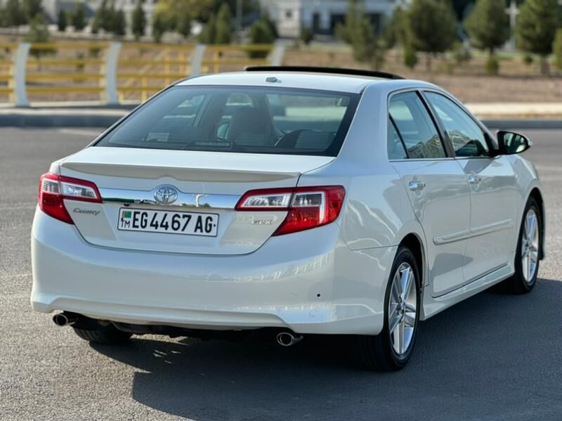 Toyota Camry 2014 - 235 000 TMT - Ашхабад - img 4