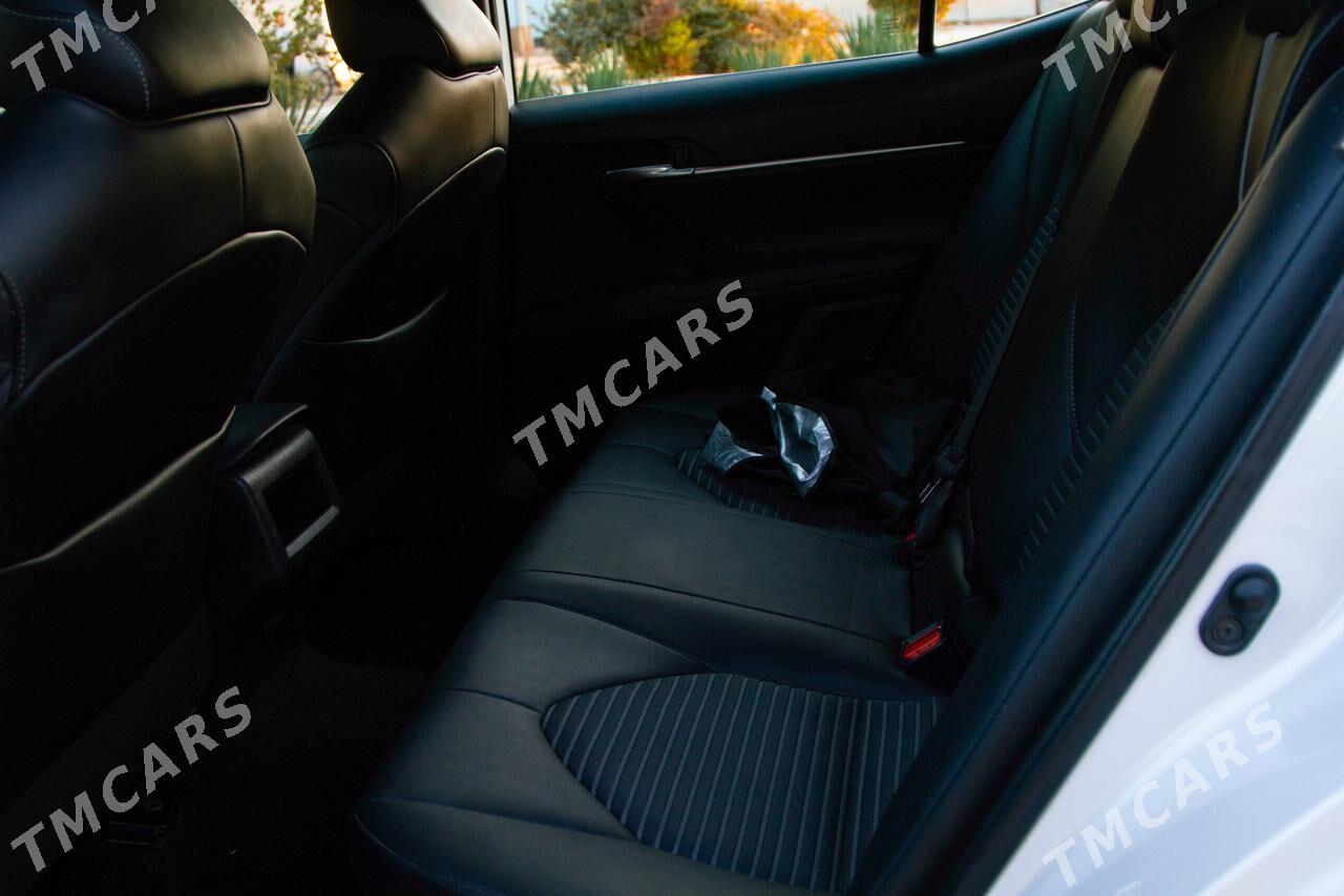 Toyota Camry 2021 - 290 000 TMT - Мары - img 4