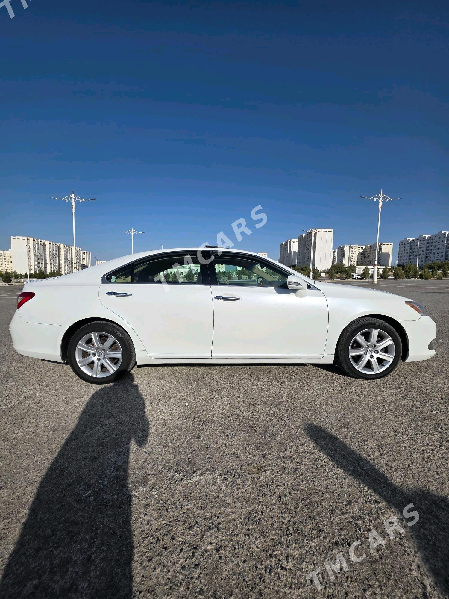 Lexus ES 350 2009 - 210 000 TMT - Gurtly - img 3