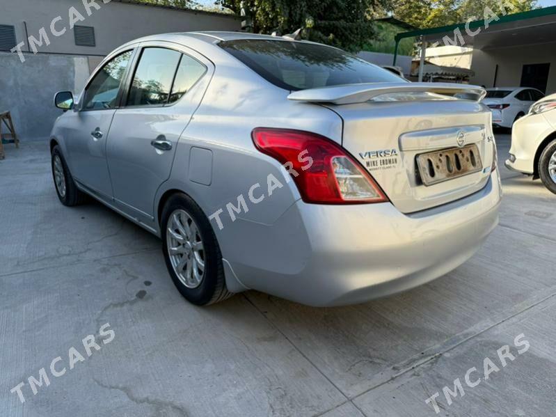 Nissan Versa 2012 - 125 000 TMT - Ашхабад - img 2