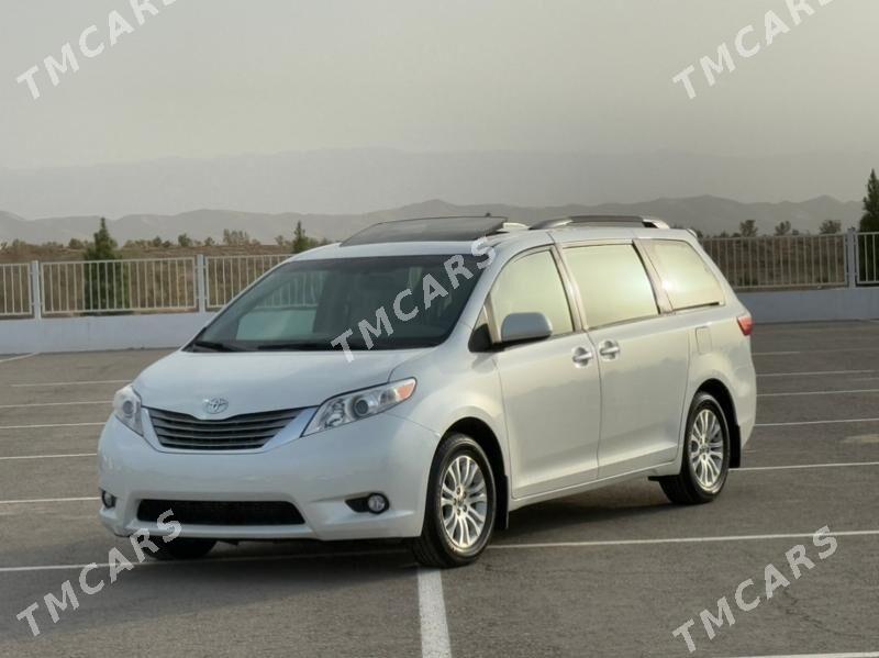 Toyota Sienna 2017 - 378 000 TMT - Ашхабад - img 2