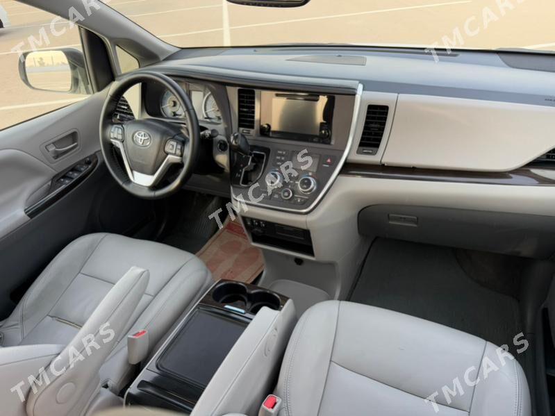 Toyota Sienna 2017 - 378 000 TMT - Ашхабад - img 8