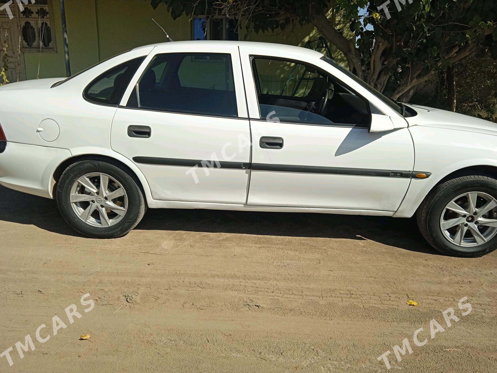 Opel Vectra 1998 - 44 000 TMT - Дашогуз - img 3