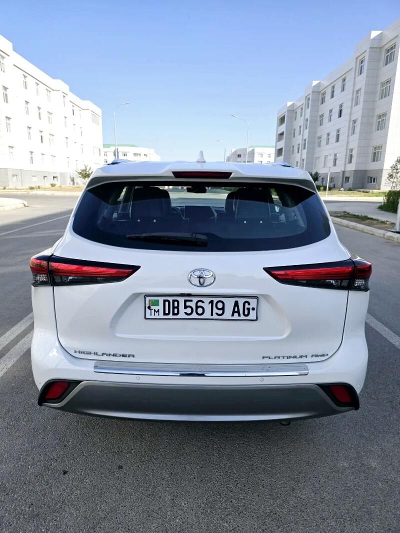 Toyota Highlander 2021 - 699 000 TMT - Ашхабад - img 2