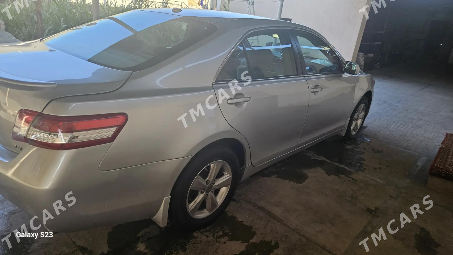 Toyota Camry 2009 - 180 000 TMT - 30 mkr - img 2