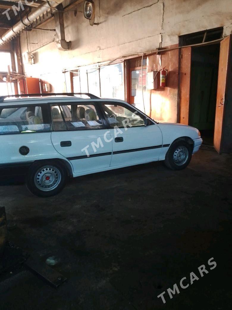 Opel Astra 1994 - 30 000 TMT - Daşoguz - img 2