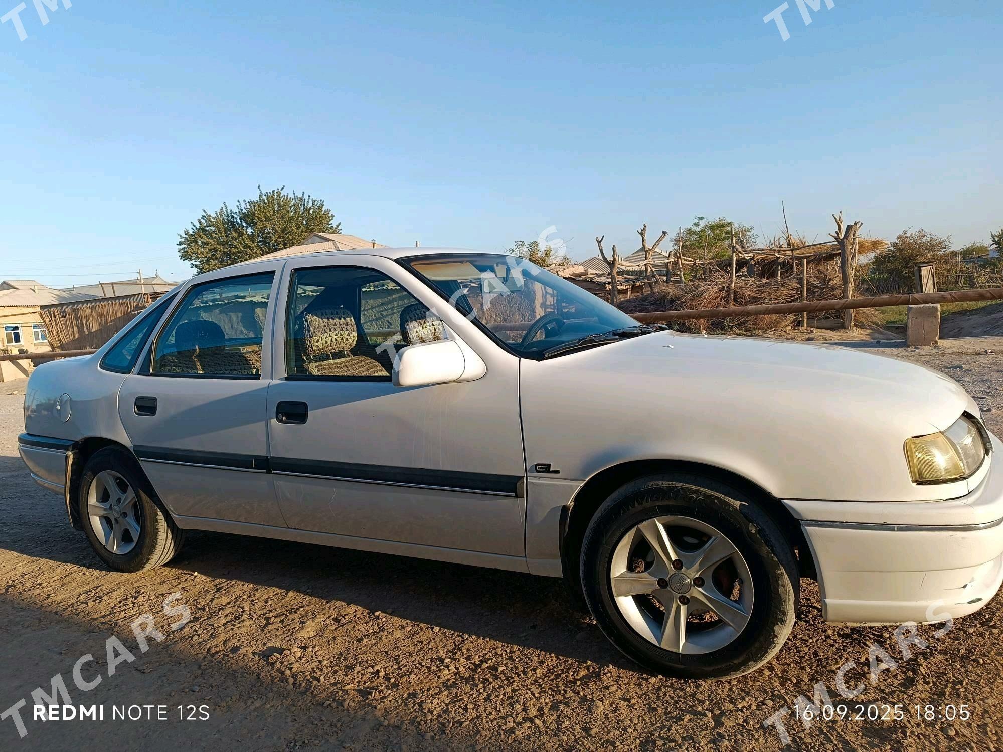 Opel Vectra 1990 - 33 000 TMT - Байрамали - img 3