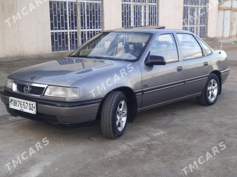 Opel Vectra 1992 - 38 000 TMT - Губадаг - img 3