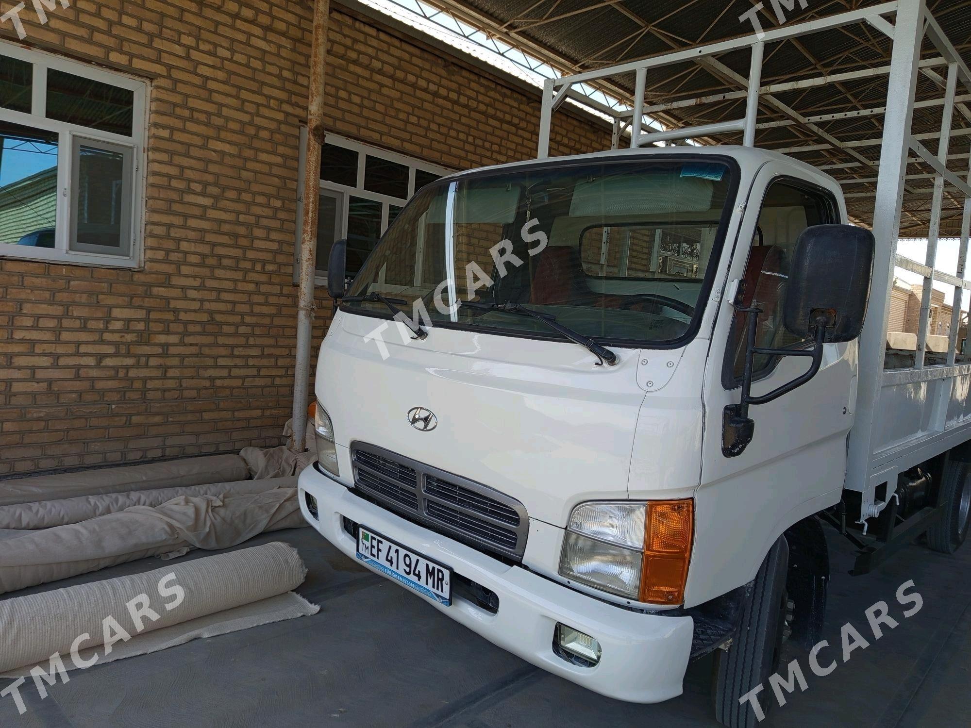 Mitsubishi Canter 2005 - 165 000 TMT - Murgap - img 3