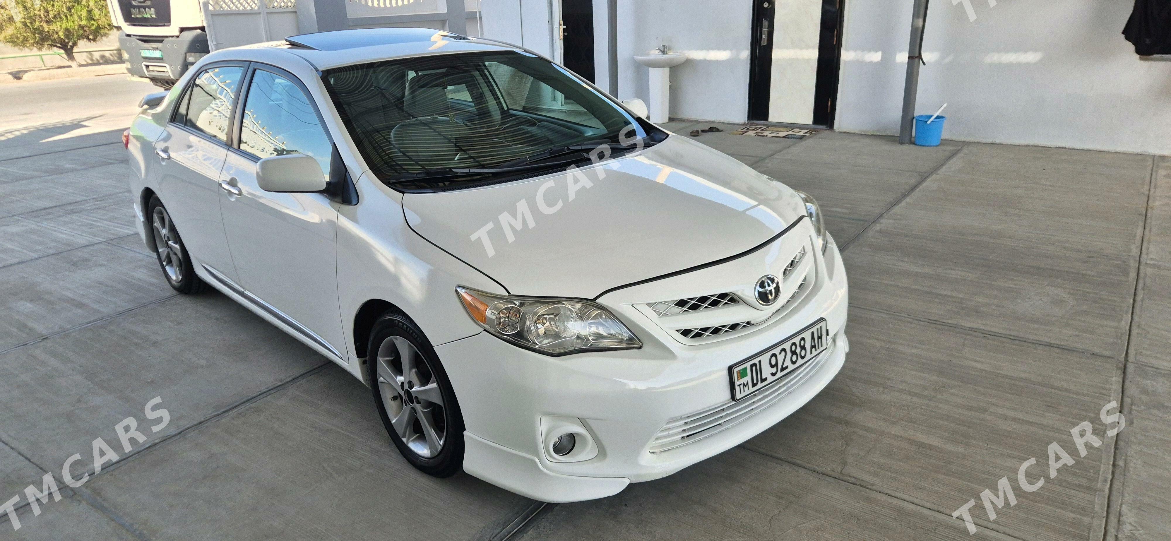 Toyota Corolla 2012 - 190 000 TMT - Gökdepe - img 2