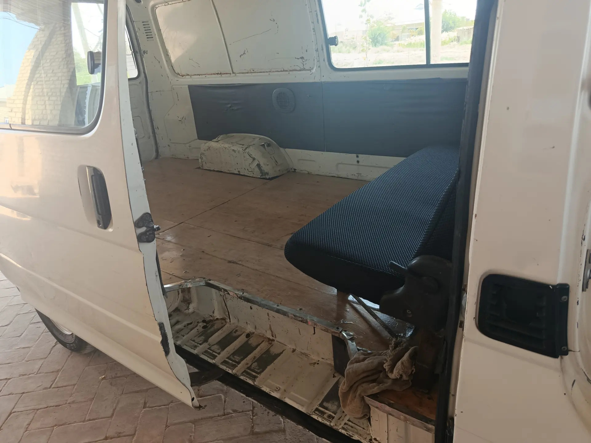 Toyota Hiace 2004 - 135 000 TMT - Туркменгала - img 7