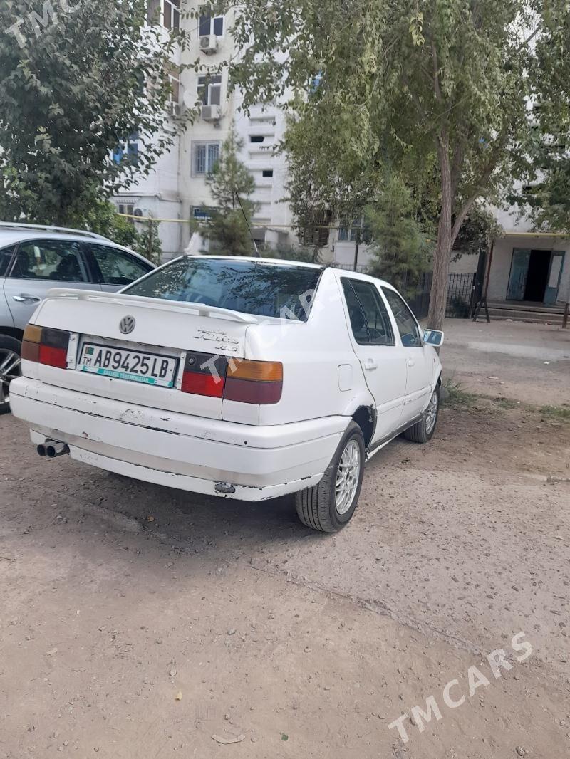 Volkswagen Jetta 1994 - 20 000 TMT - Türkmenabat - img 3