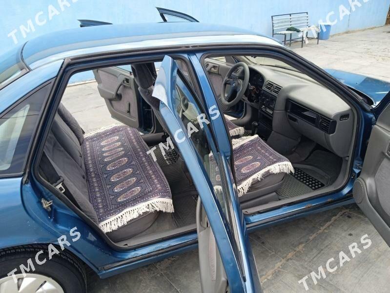 Opel Vectra 1992 - 46 000 TMT - Mary - img 7