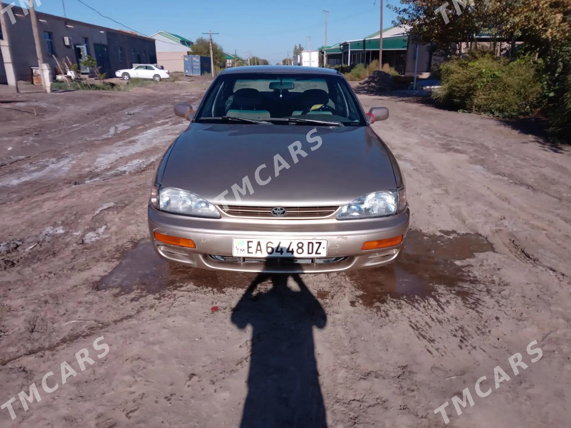 Toyota Camry 1996 - 90 000 TMT - Кёнеургенч - img 3