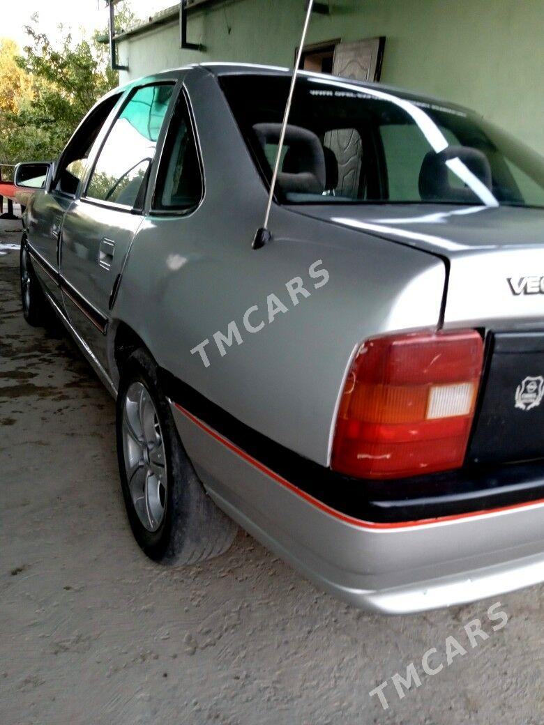 Opel Vectra 1989 - 24 000 TMT - Губадаг - img 8