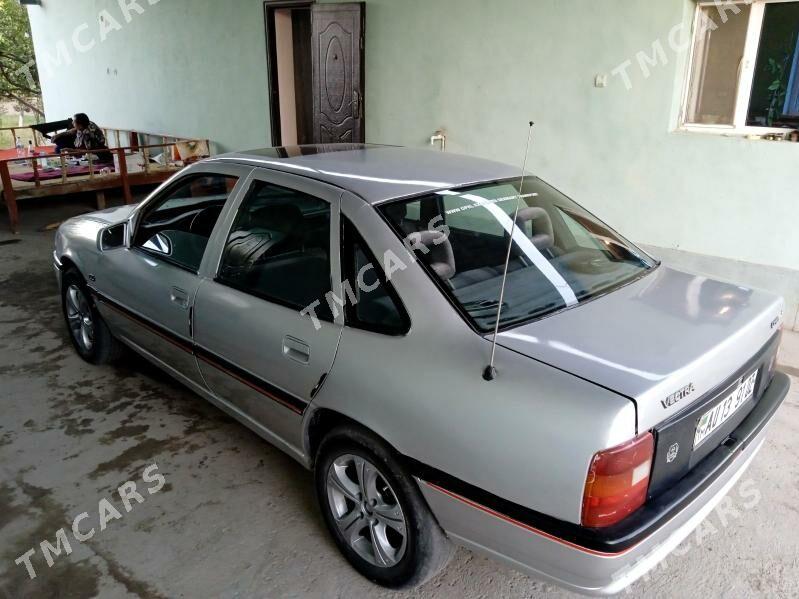 Opel Vectra 1989 - 24 000 TMT - Губадаг - img 9