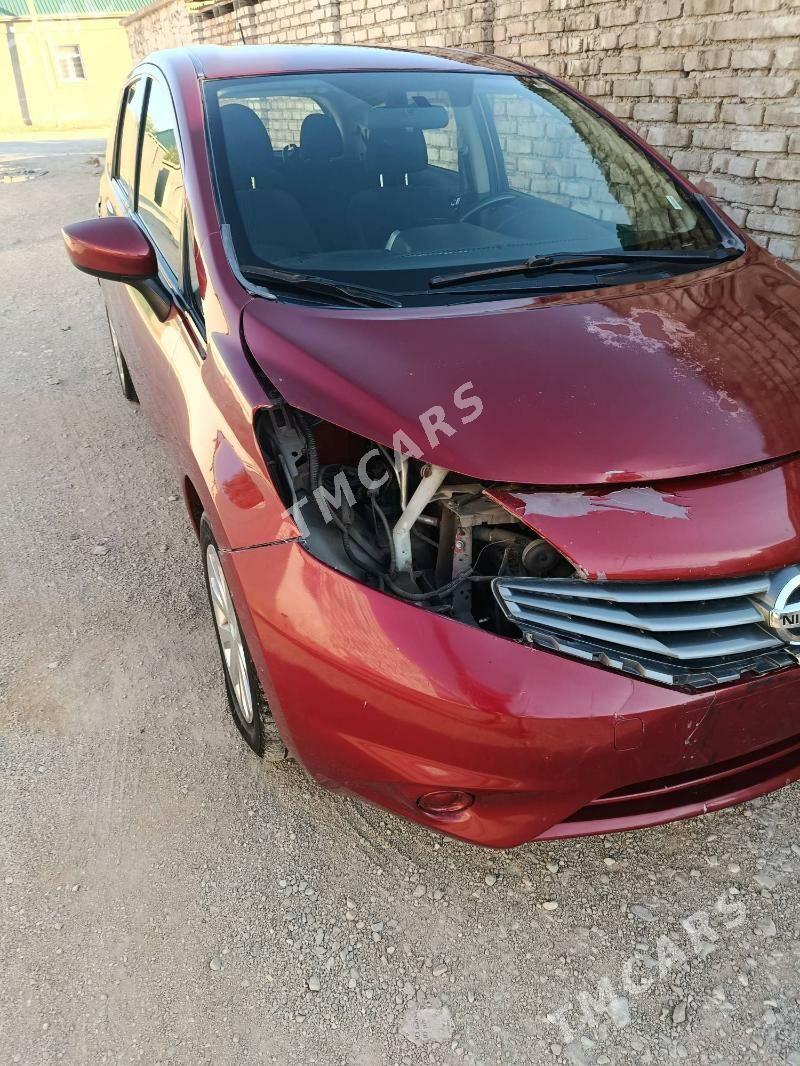 Nissan Versa 2016 - 120 000 TMT - Балканабат - img 5