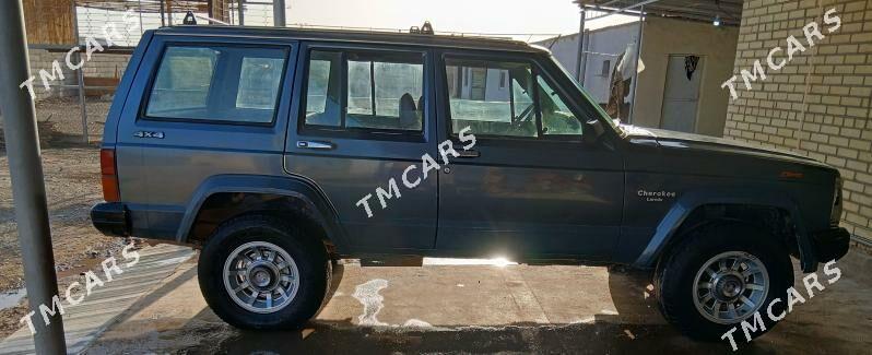 Jeep Cherokee 1995 - 30 000 TMT - Серахс - img 3