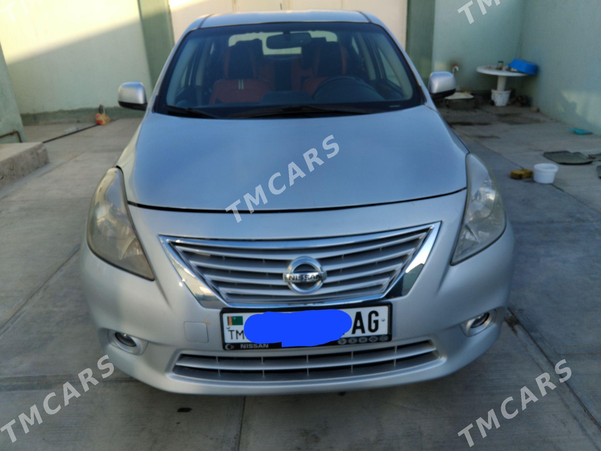 Nissan Versa 2013 - 115 000 TMT - Aşgabat - img 4