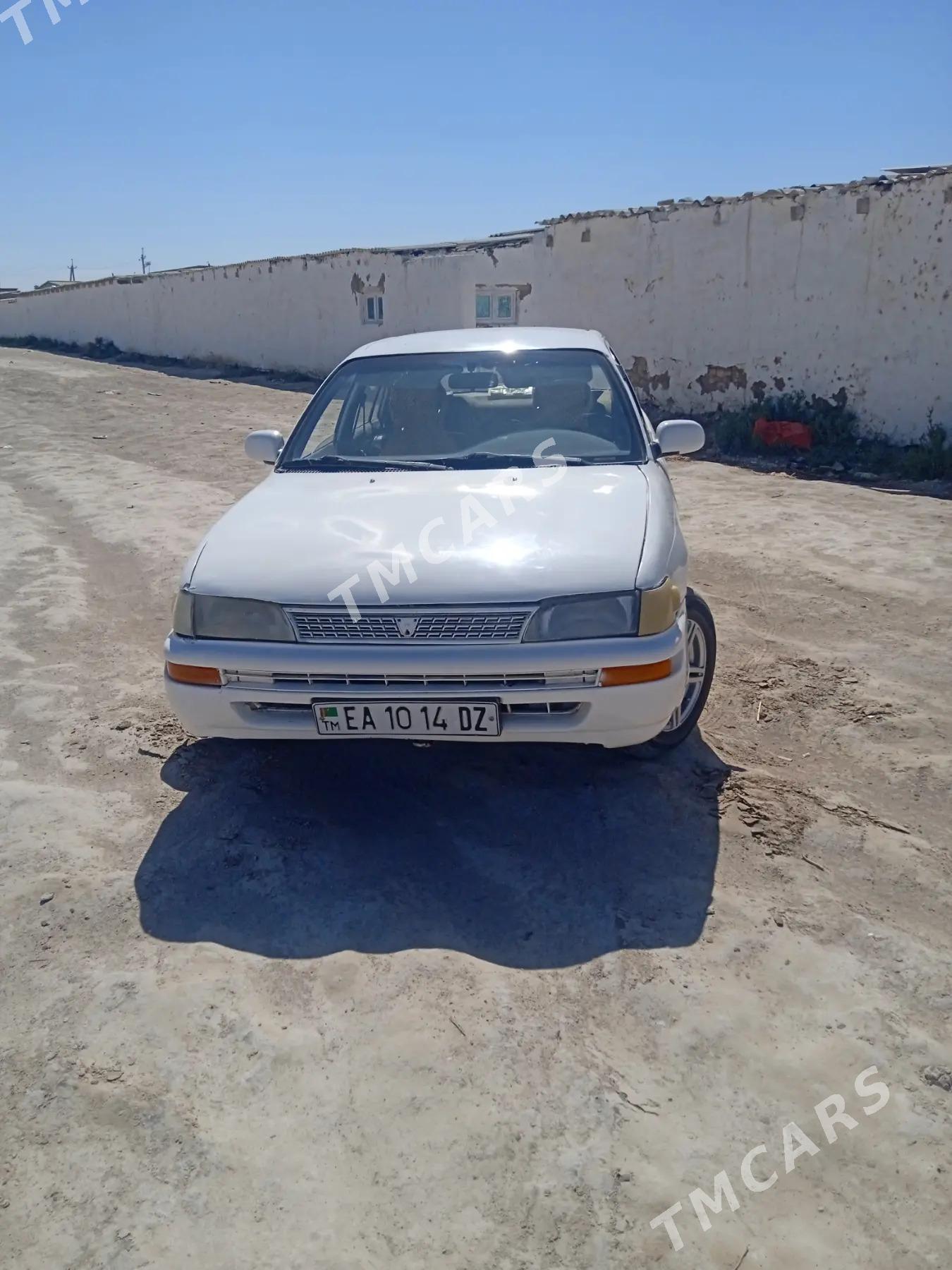 Toyota Corolla 1995 - 65 000 TMT - етр. Туркменбаши - img 2