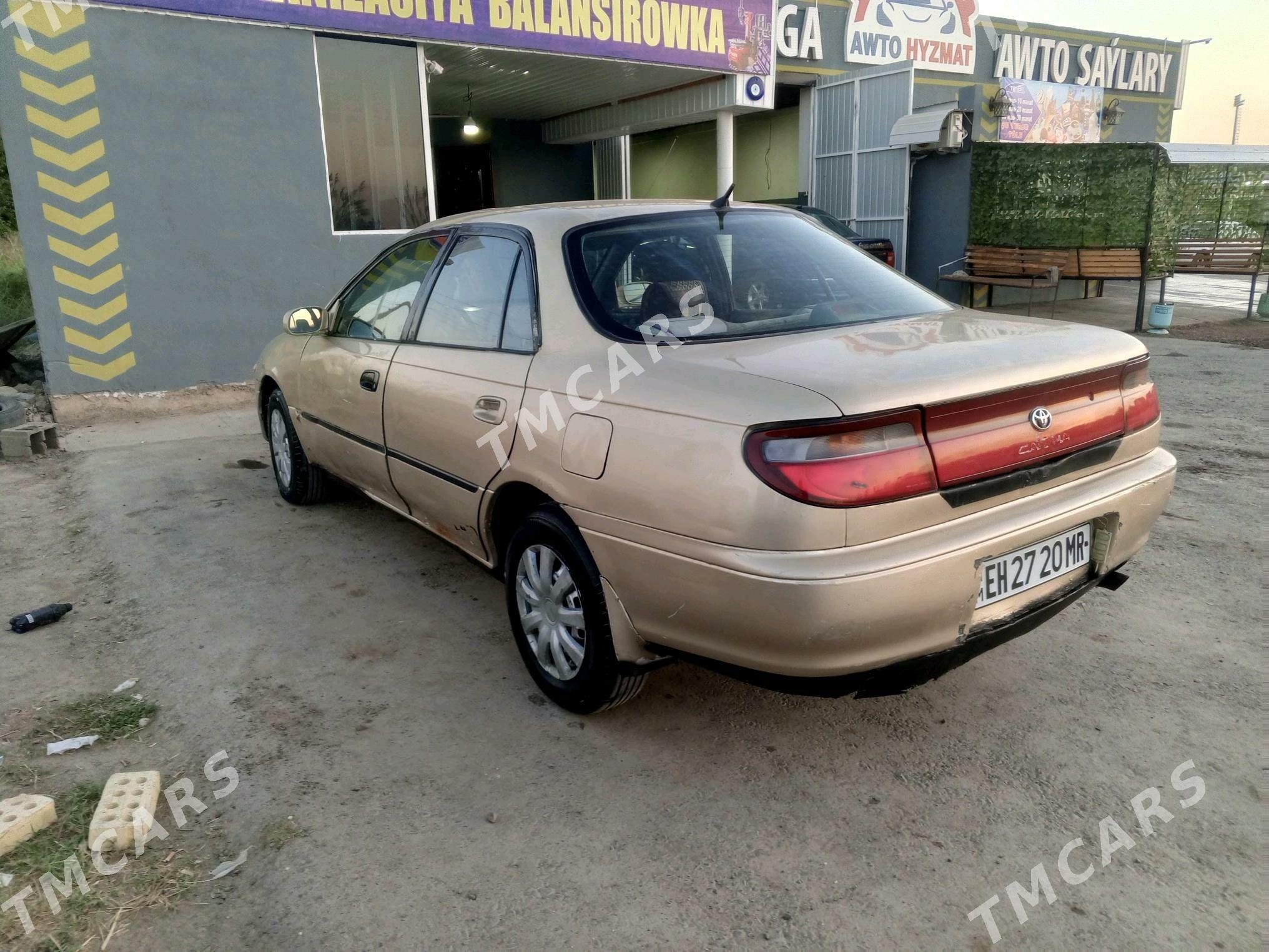 Toyota Carina 1993 - 35 000 TMT - Мары - img 4