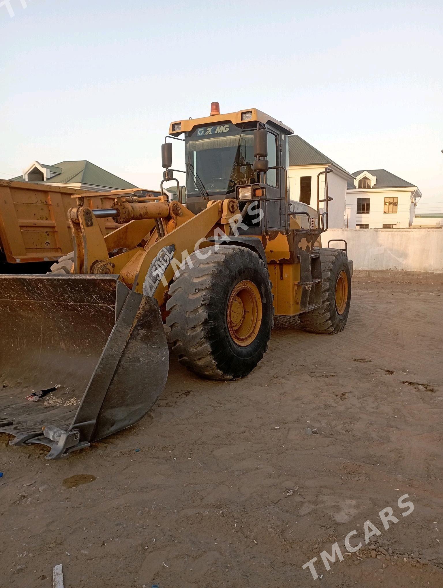 XCMG ZL50 2013 - 550 000 TMT - Анев - img 4