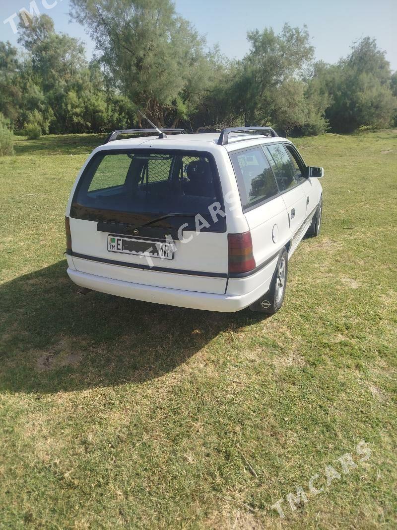 Opel Astra 1992 - 46 000 TMT - Mary - img 3