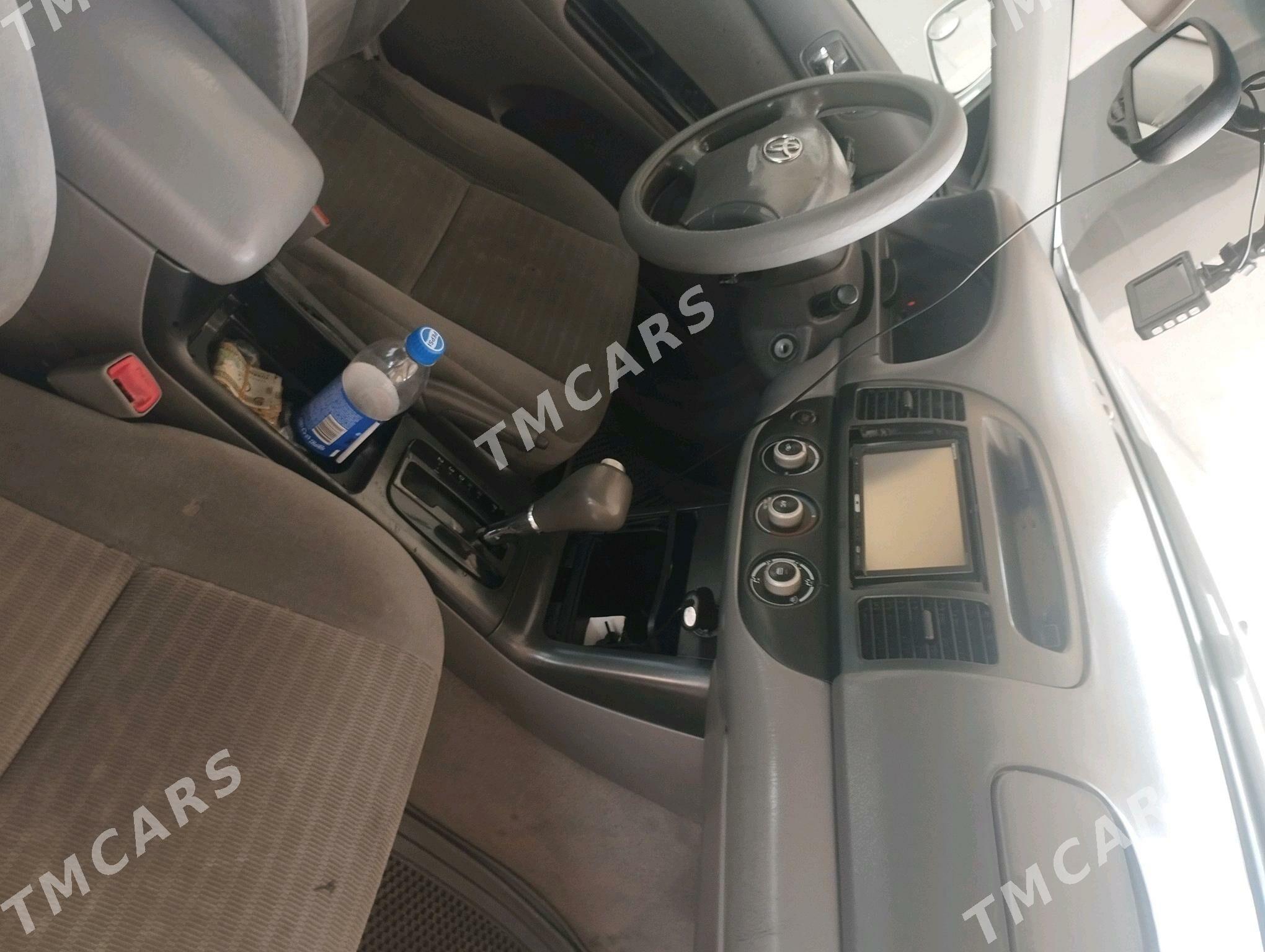 Toyota Camry 2005 - 150 000 TMT - Sakarçäge - img 5