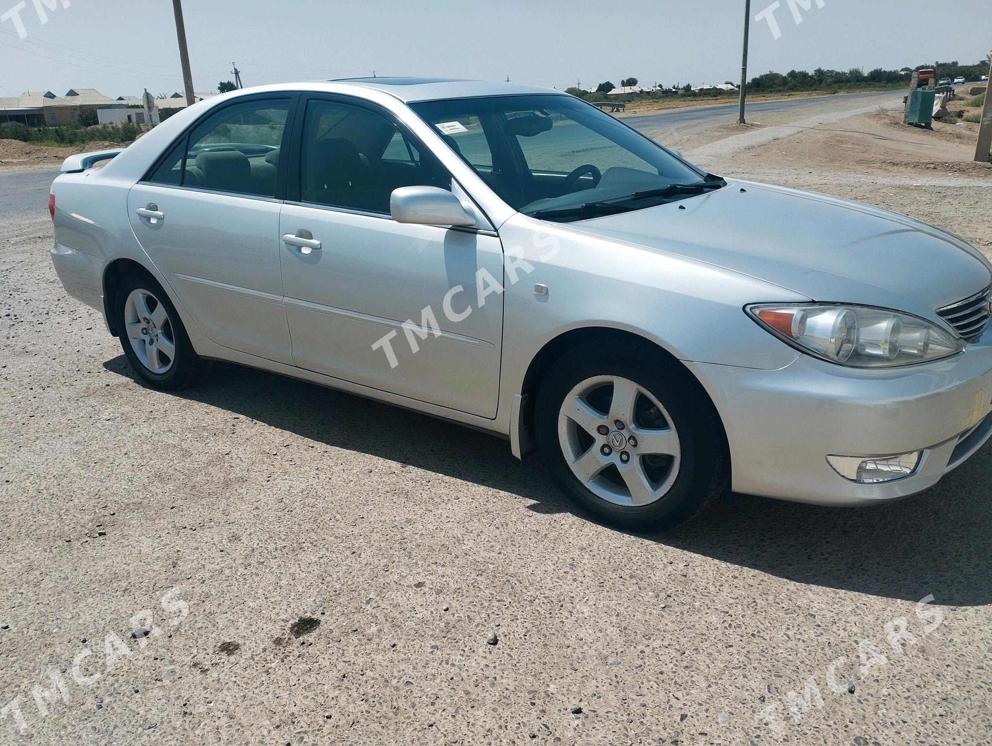 Toyota Camry 2005 - 150 000 TMT - Sakarçäge - img 4