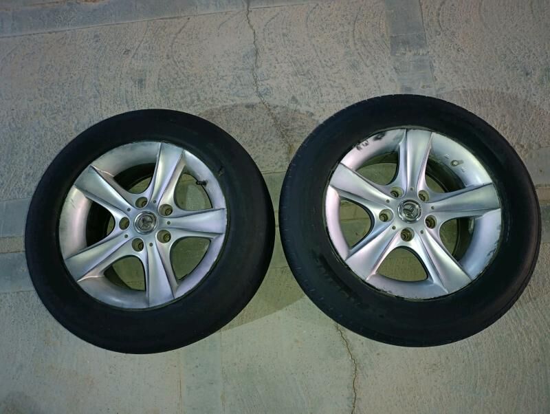 Toyota camry 15lik teker 1 200 TMT - Гумдаг - img 3