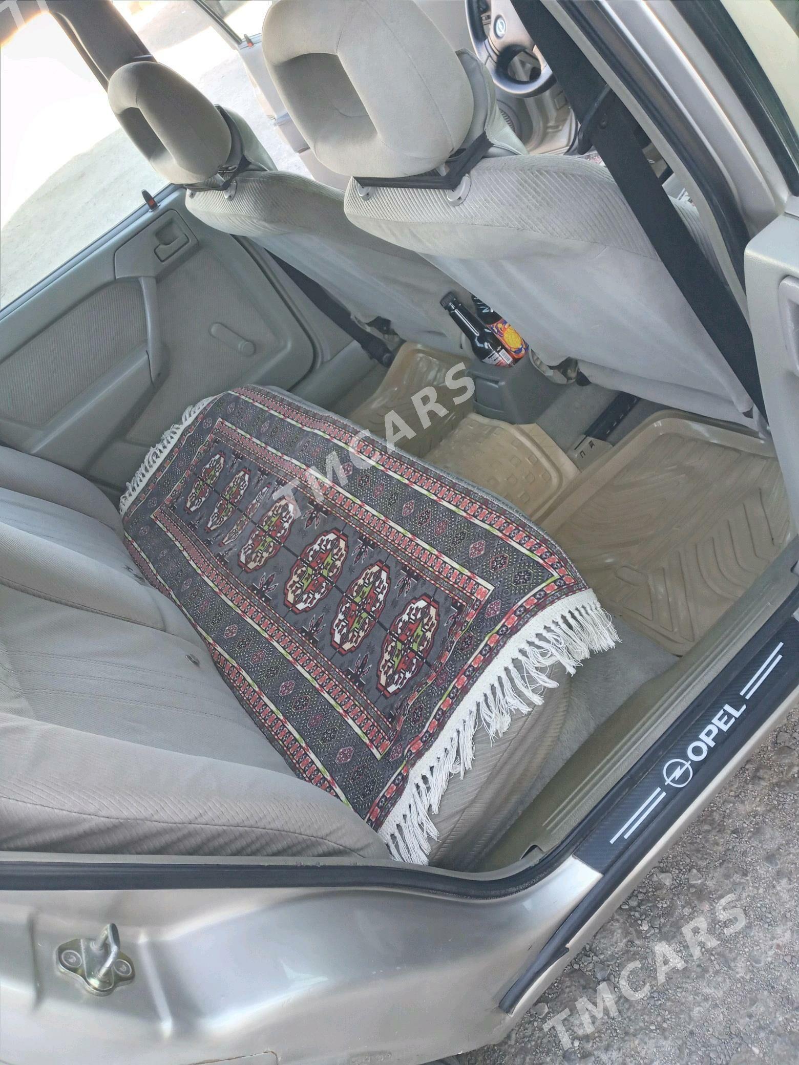 Opel Vectra 1991 - 46 000 TMT - Türkmenbaşy - img 3