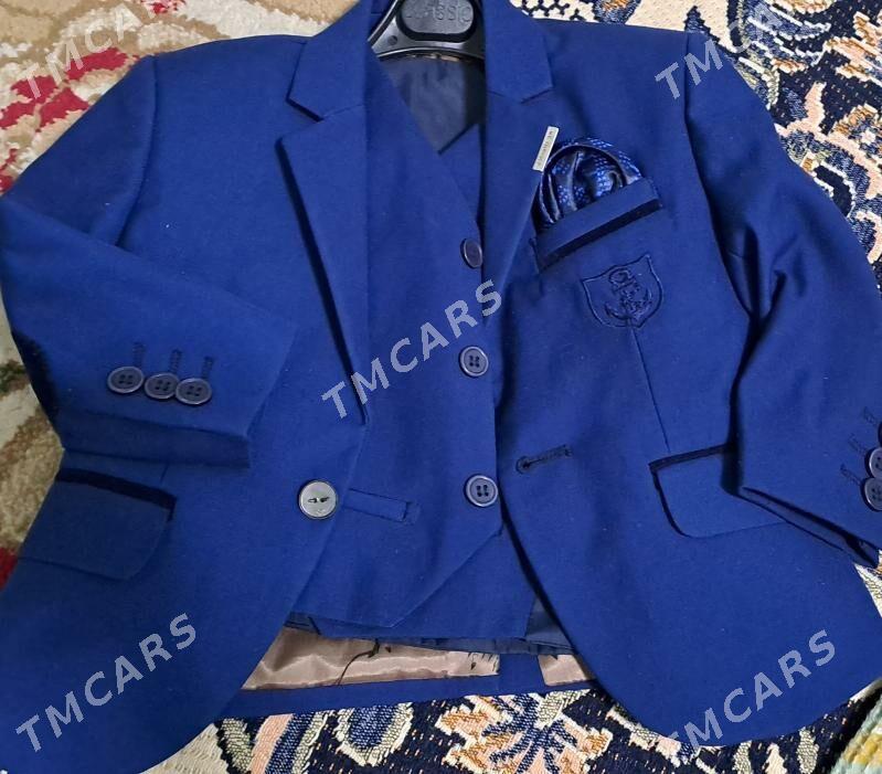 Kastum kamplekyt . - Mary - img 1