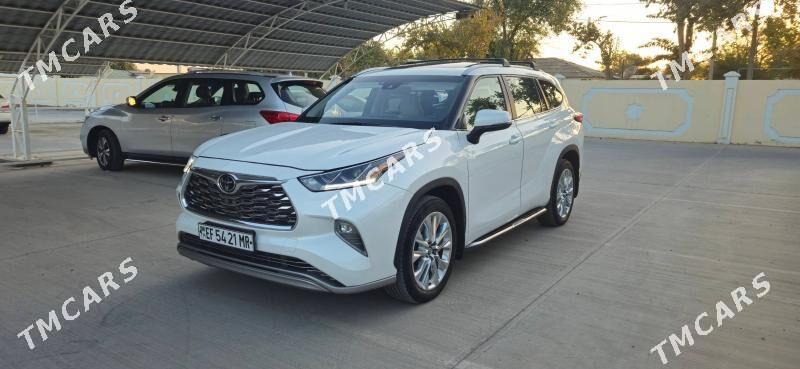 Toyota Highlander 2023 - 495 000 TMT - Baýramaly - img 3