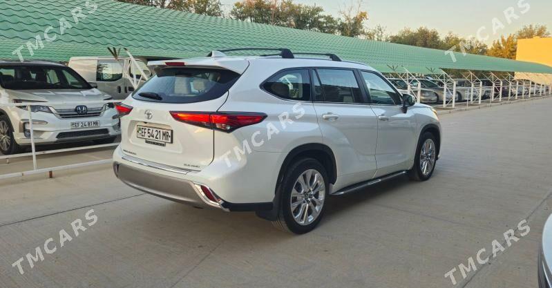 Toyota Highlander 2023 - 495 000 TMT - Baýramaly - img 6