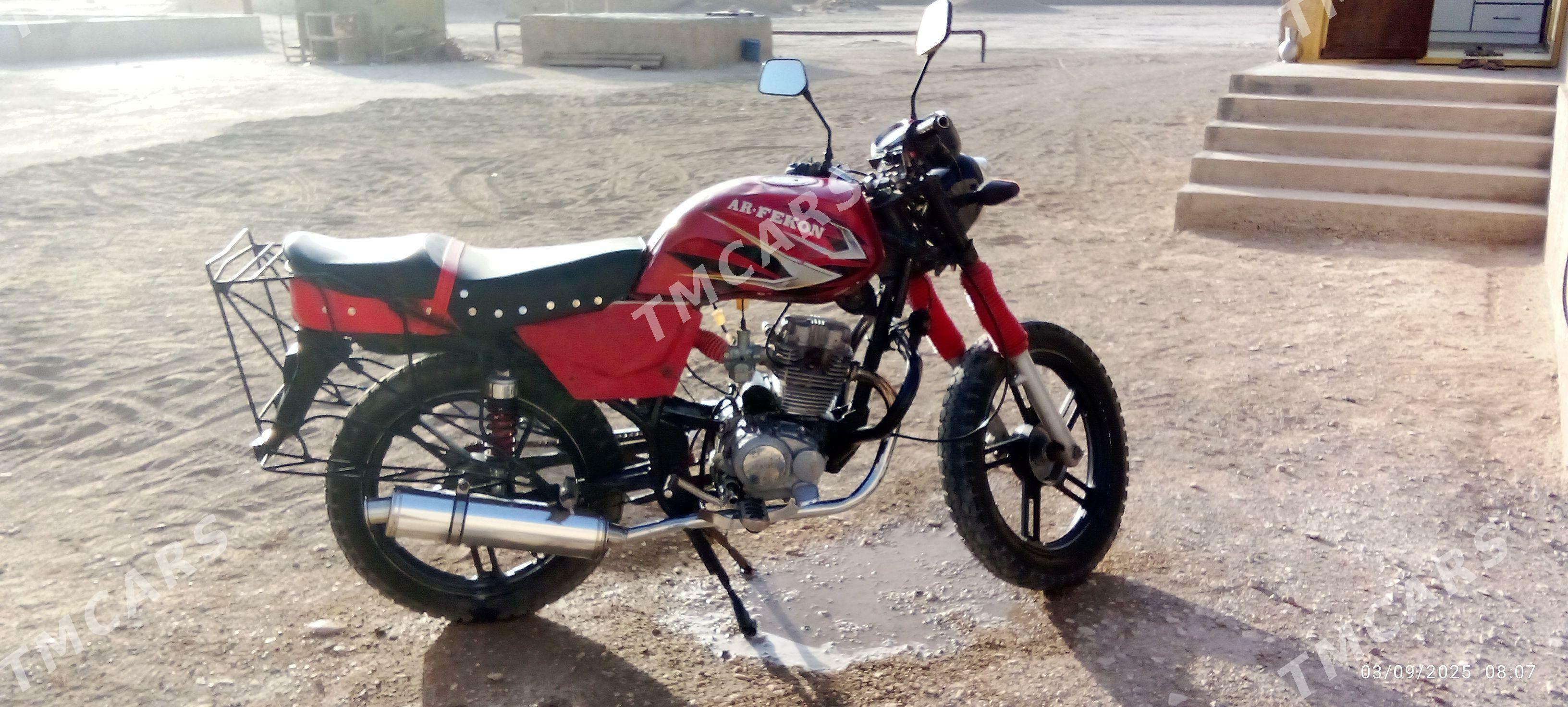 Fekon FK200-14G 2016 - 7 000 TMT - Гумдаг - img 3