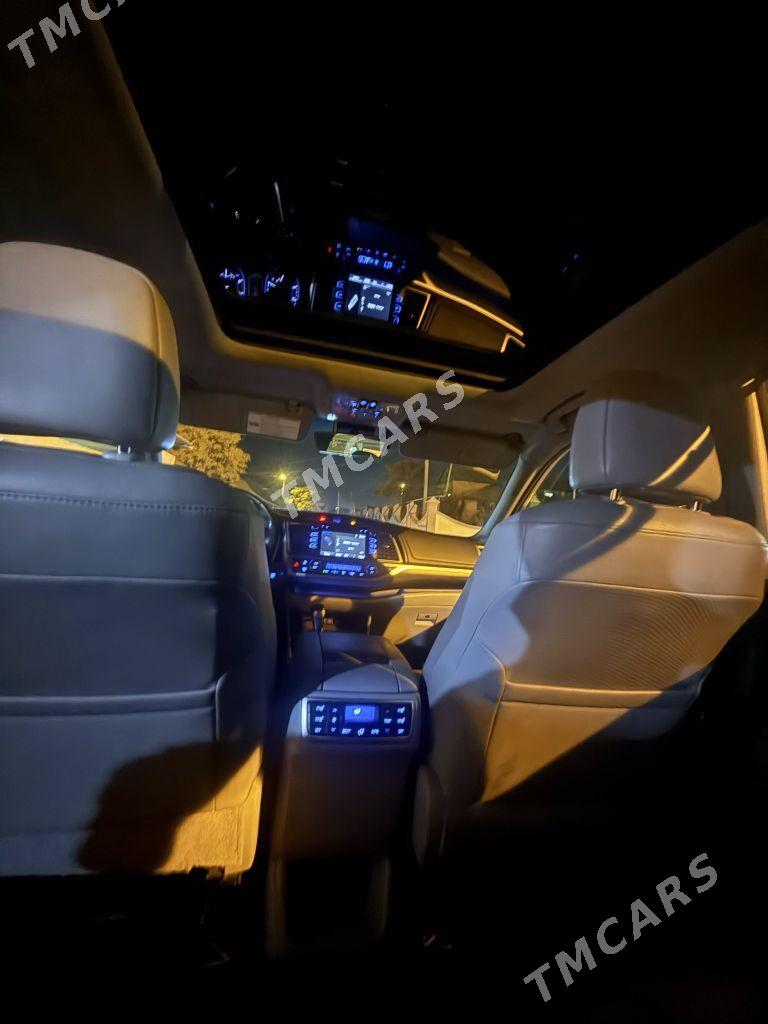 Toyota Highlander 2019 - 465 000 TMT - Aşgabat - img 8