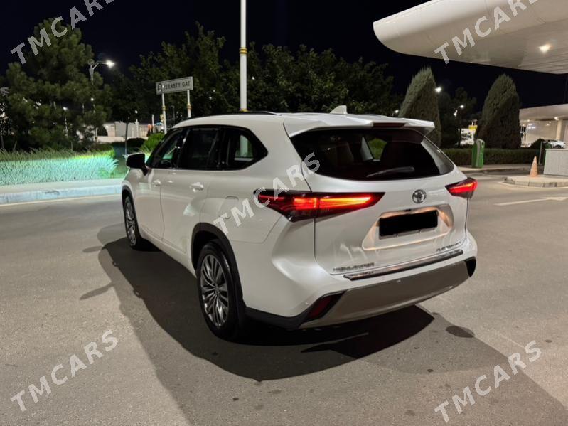Toyota Highlander 2021 - 805 000 TMT - Ашхабад - img 2