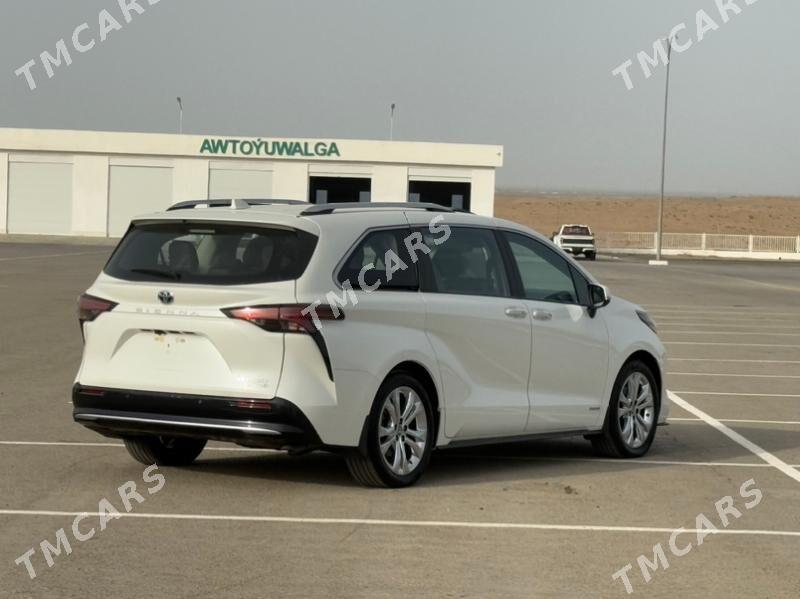 Toyota Sienna 2021 - 766 000 TMT - Aşgabat - img 6