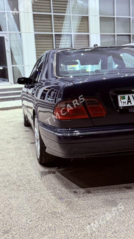 Mercedes-Benz E320 2000 - 100 000 TMT - Дашогуз - img 3