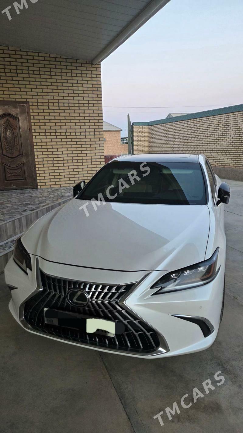 Lexus ES 350 2020 - 540 000 TMT - Серахс - img 2