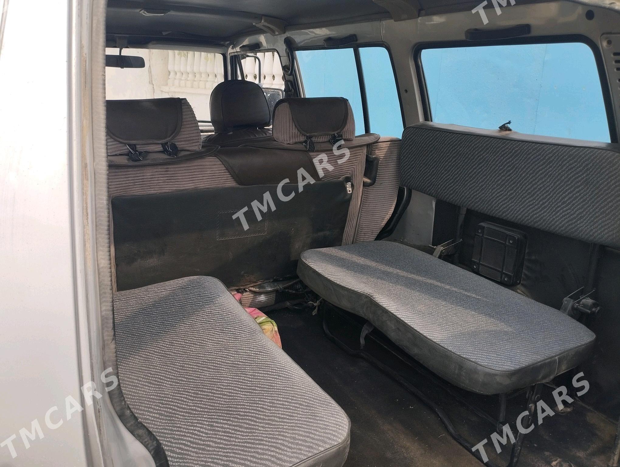 Hyundai Galloper 1996 - 30 000 TMT - Балканабат - img 4