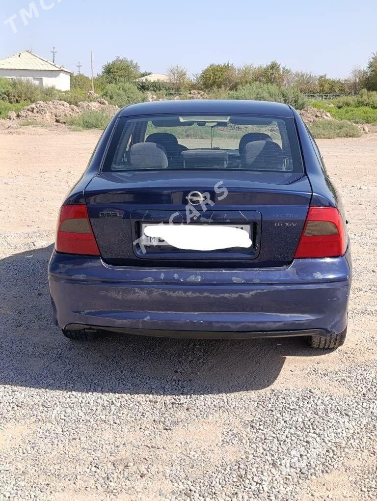 Opel Vectra 1999 - 46 000 TMT - Бабадайхан - img 2