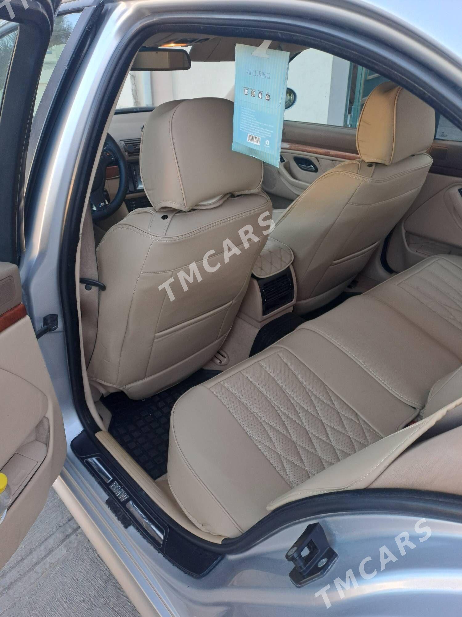 BMW 530 2002 - 115 000 TMT - Туркменабат - img 6