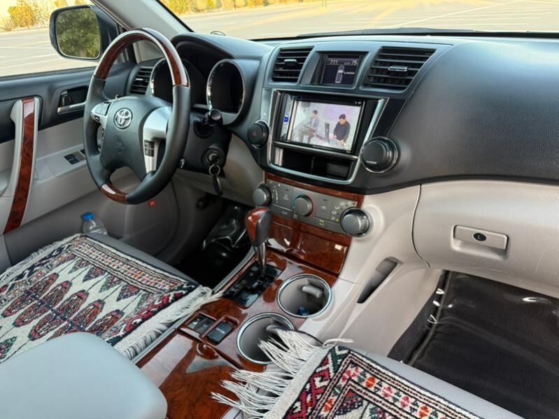 Toyota Highlander 2013 - 340 000 TMT - Aşgabat - img 9