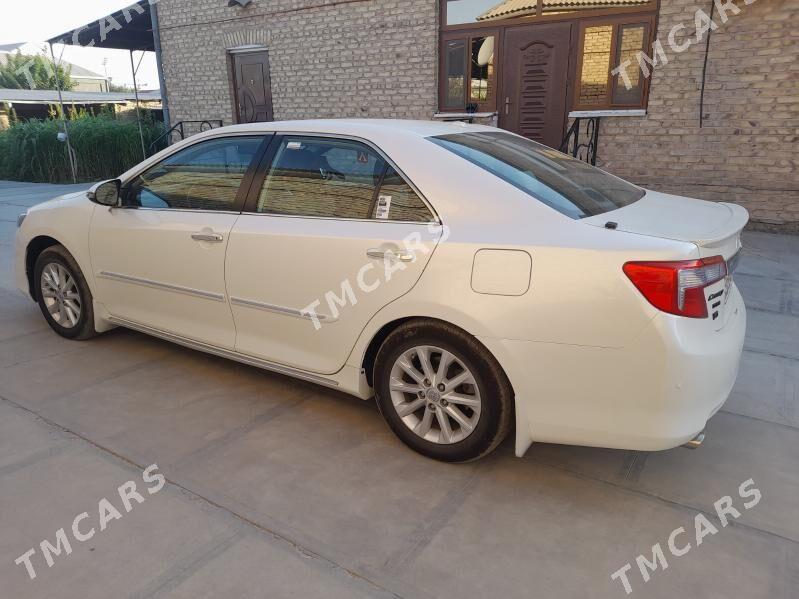 Toyota Camry 2012 - 220 000 TMT - Мары - img 5