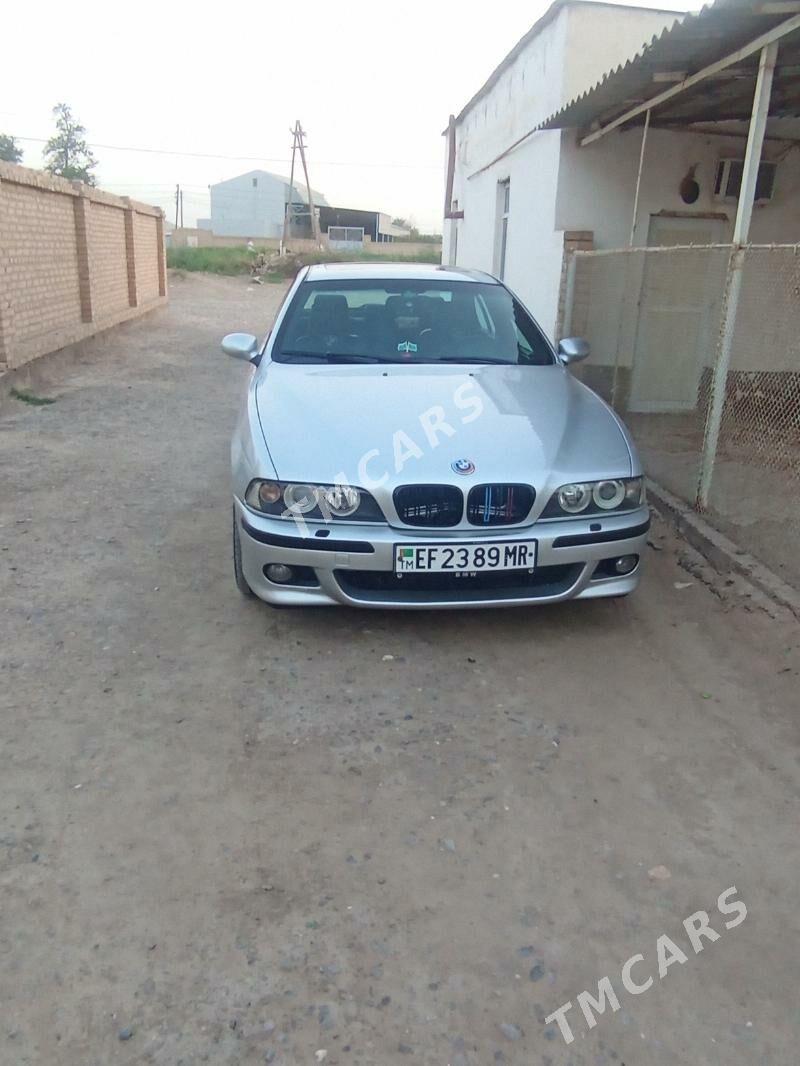 BMW E39 2000 - 170 000 TMT - Ёлётен - img 3