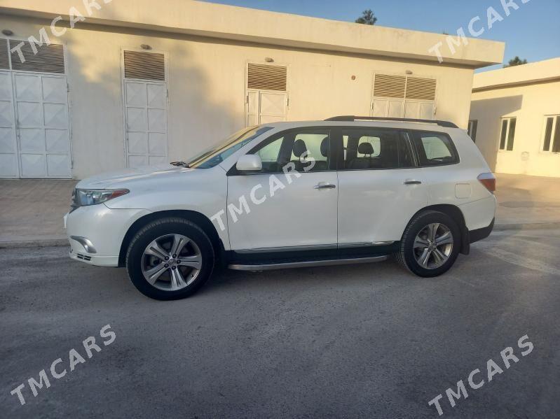 Toyota Highlander 2013 - 360 000 TMT - Ашхабад - img 8